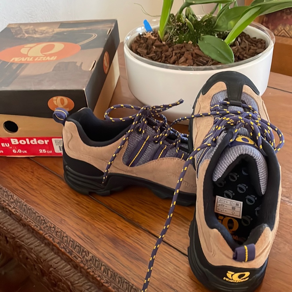 Pearl Izumi Cycling Shoes